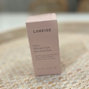 Laneige Glowy Makeup Serum